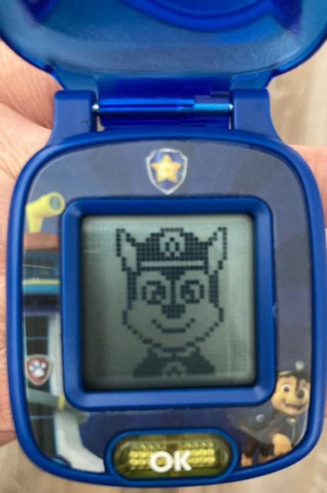 Detské hovoriace hodinky -chase,ako nové,