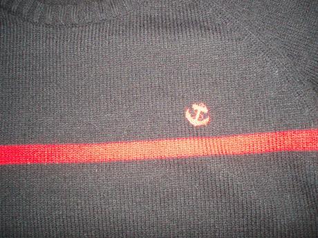 Čierny sveter- v super stave, 170