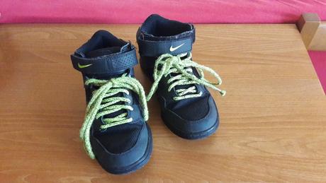 Nike tenisky, nike,32