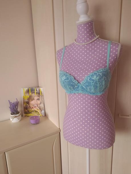 Podprsenka victorias secret pink, victoria's secret,75c