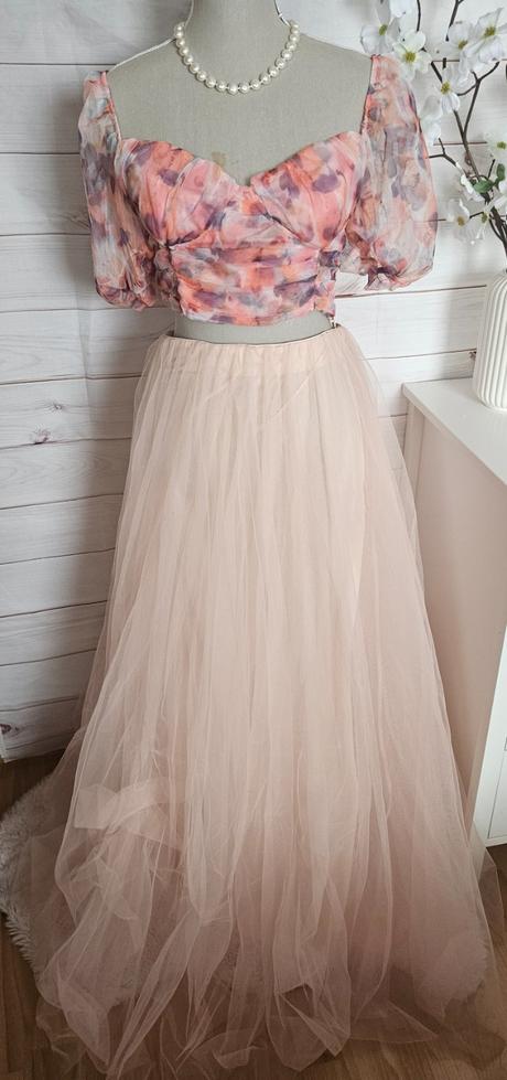 Krásna tylová sukňa kikiriki, s