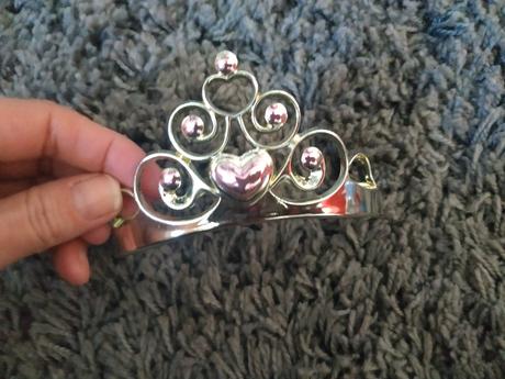 Potreby na maškarný ples, 