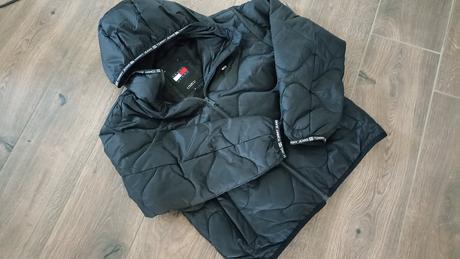 Tommy jeans prechodna bunda, tommy hilfiger,m