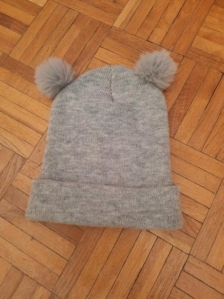 Dievčenská čiapka, 56