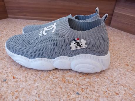 Sivé tenisky v.37, 37