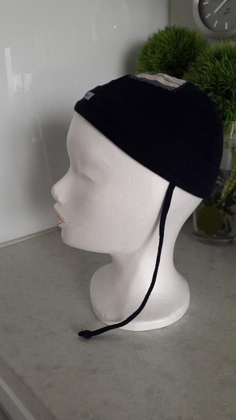 1 bavlnena ciapka s uv o chranou, <50