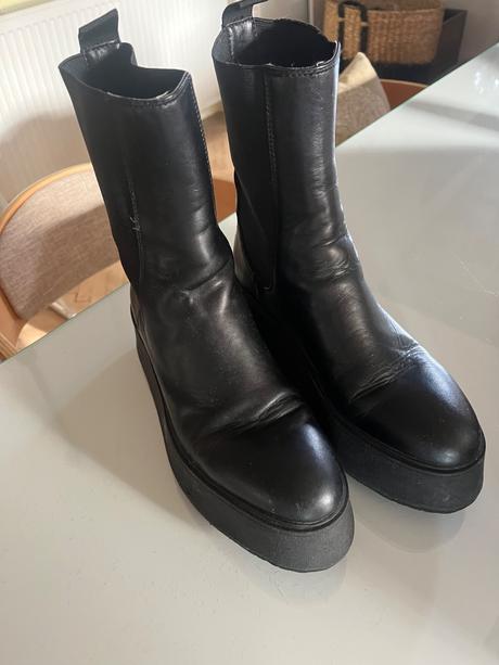 Kožene čižmy zara v.38, zara,38