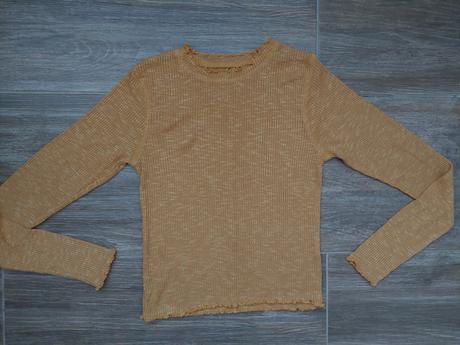 Tenký pulover s, s