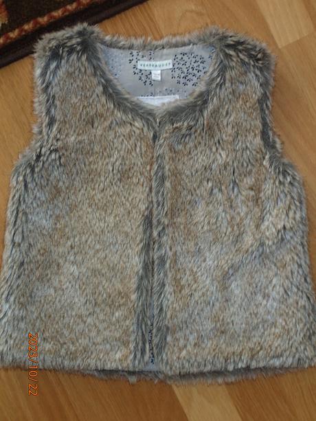 Vestička -kožúšok, vertbaudet,128
