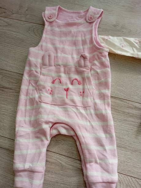 Novorodenecky komplet, 56