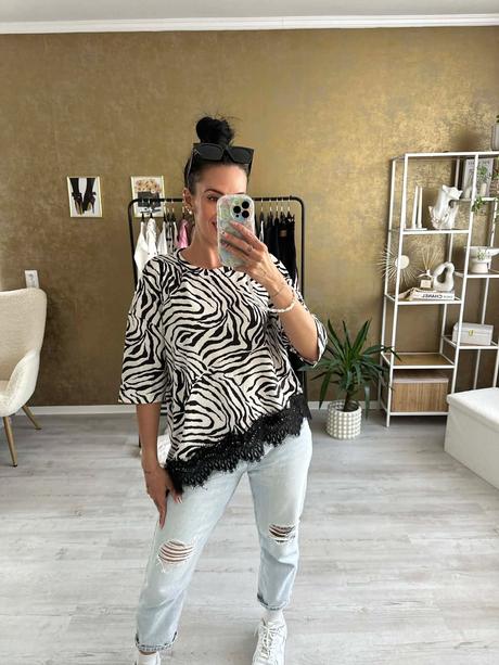 Zebra top,
