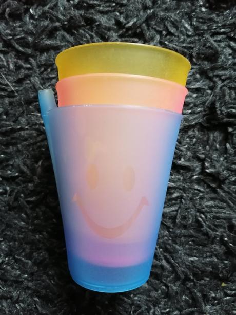 Setík - miska, poháre, lyžičky, 