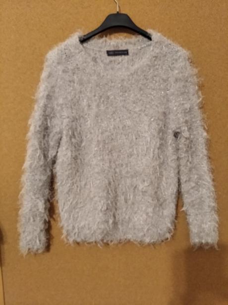 Krásny strapatý, strieboro-šedý pulóvrik, marks & spencer,l