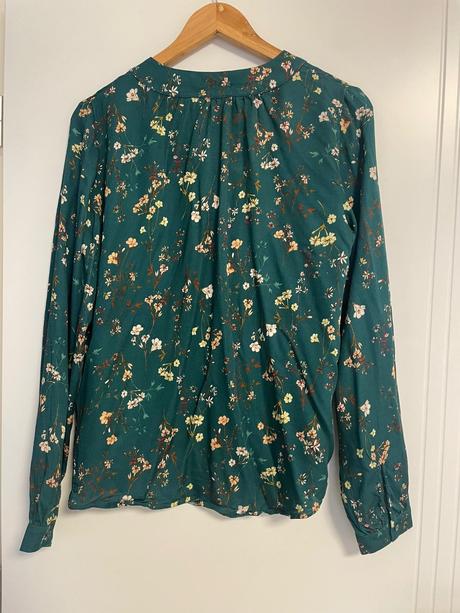 Blúzka s kvetmi., orsay,38