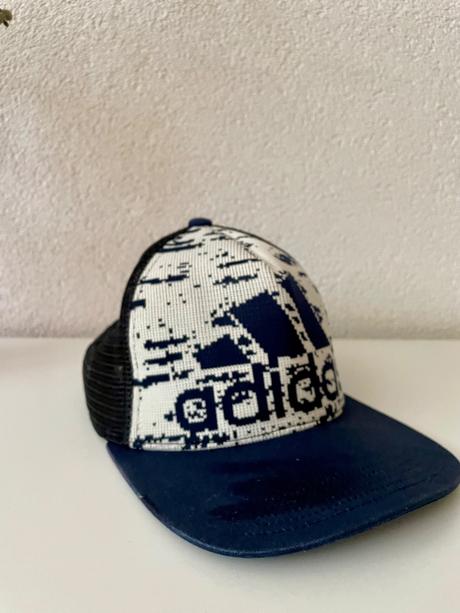 Siltovka adidas, adidas