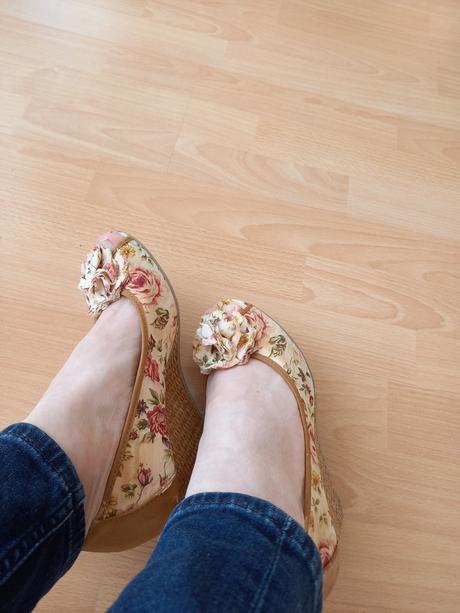 Topanky na platforme, humanic,39