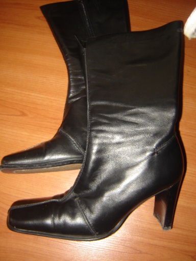 Elegantné čierne čižmy baťa - nenosené, baťa,38