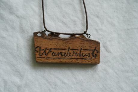 Drevený náhrdelník,