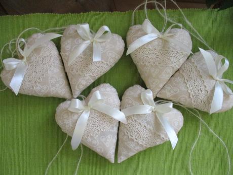 Vyparádené srdiečka s levanduľou,