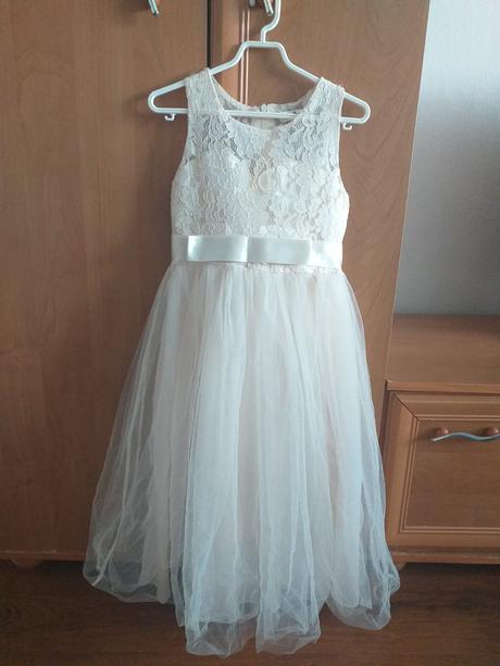 Dievčenské spoločenské šaty, 128