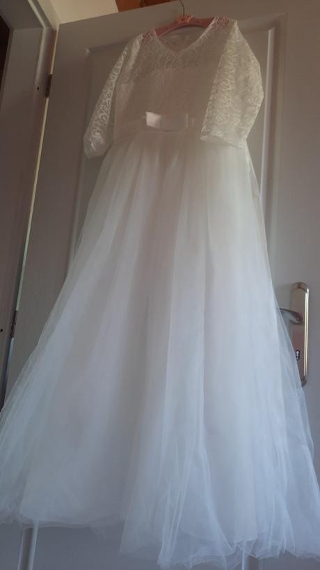 Šaty na 1.sväté prijímanie s spodničkou s obručou, 146