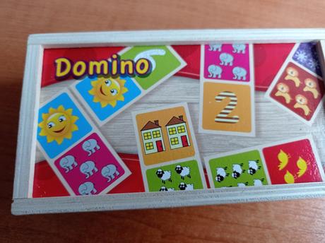 Drevené domino,