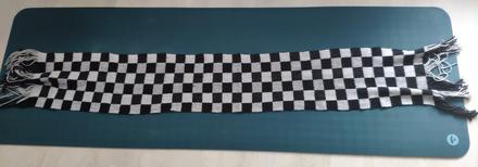 Šachovnicový šál, new yorker