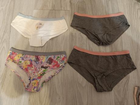 Spodná bielizeň, 140