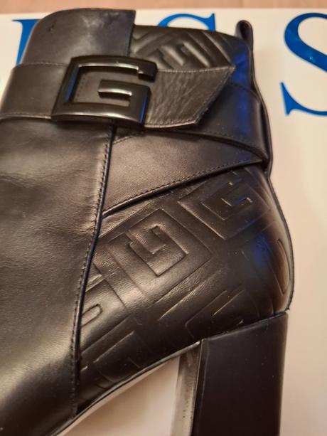 Čižmy guess, guess,40