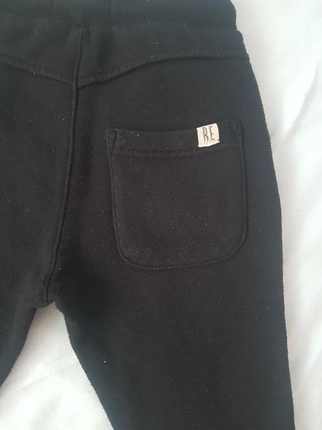 Čierne hrubšie tepláky, reserved,92