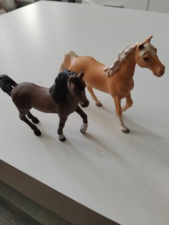 Schleich c.,9, 