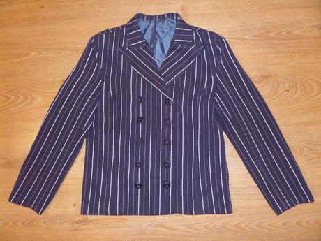 Pásikavý kostým, 38 / m