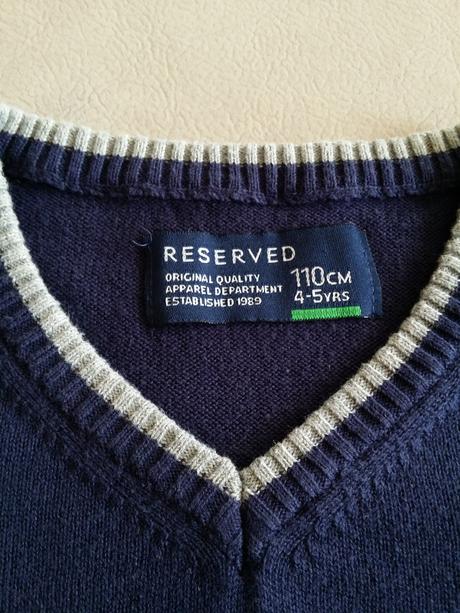 1x oblečený pulover, reserved,110