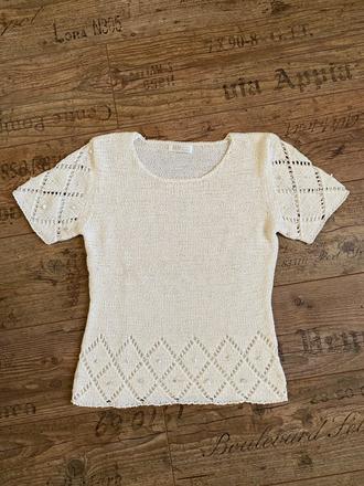 Elegantný háčkovaný svetrík, m