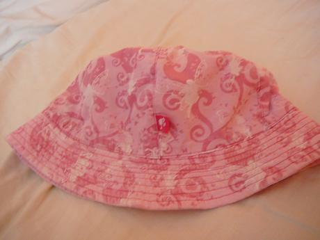 Klobúčik 54cm, barbie,56