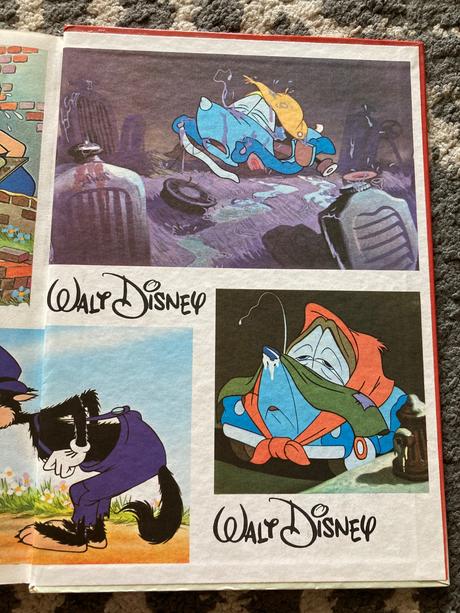 Walt disney alenka v kraji divů. autíčko modrásek, 