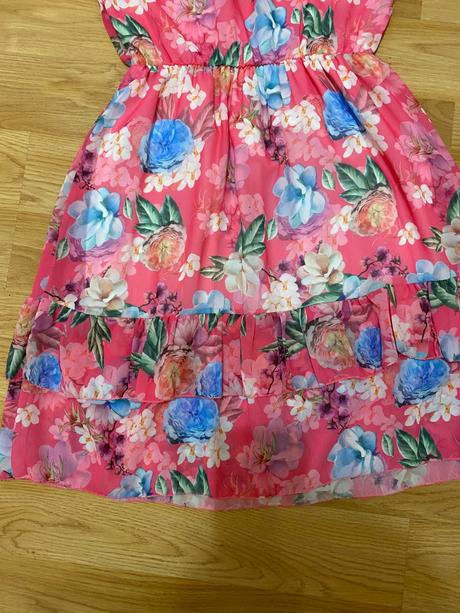 Dievčenské letné šaty, 146