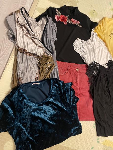 Balík oblečenia, m