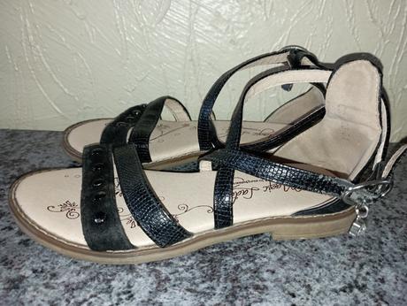 Sandálky, 31