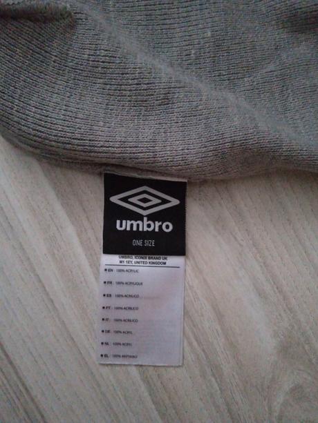 Zimná čiapka, umbro