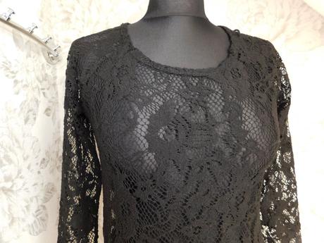 Pekna čipkovana bluzka, zara,36