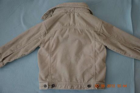 Menčestrová bundička, 92