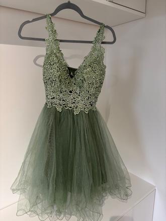 Plesové šaty krátke, s