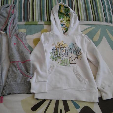 Biela mikina, next,110