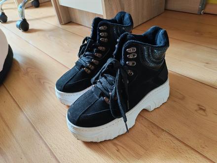 Semišové vysoké tenisky, sinsay,38