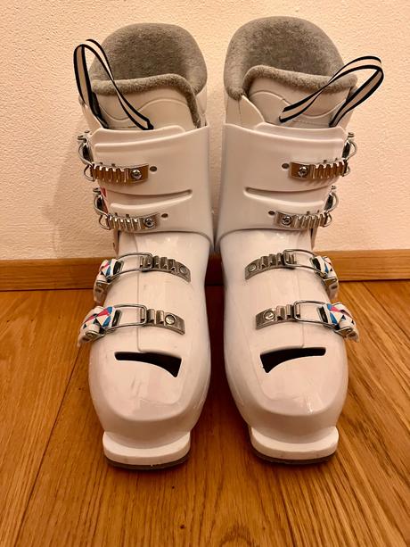 Dievčenské lyžiarky 26,5, rossignol,26