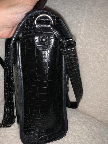 Kožená crossbody kabelka,