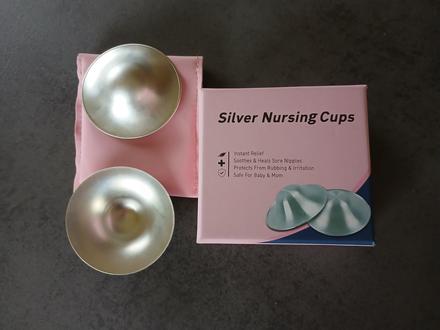 Strieborné klobúčiky na bradavky, 