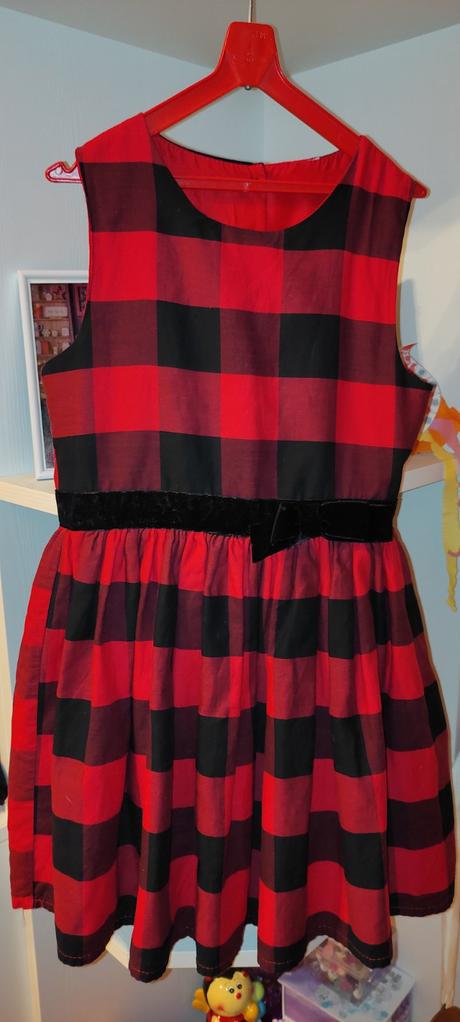 Kárované šaty aj na vianoce, pepco,134