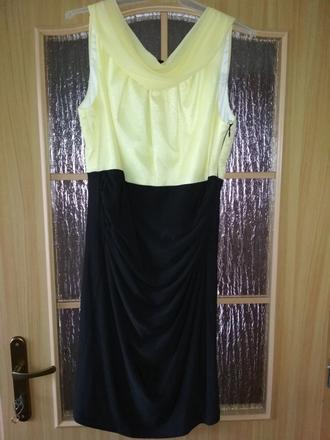 Elegantné šaty, 44